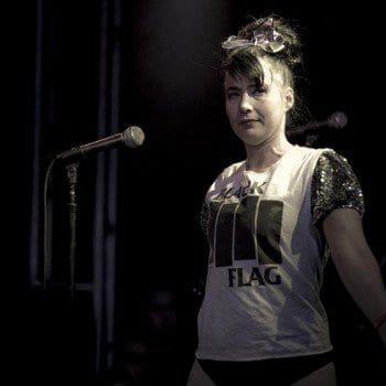 Julie-Ruin_Troubadour-10