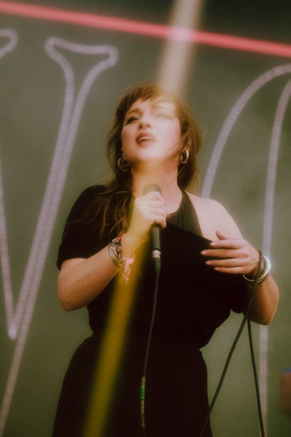 Nuovo Testamento at Cruel World 2024, photo by Lilly Duran