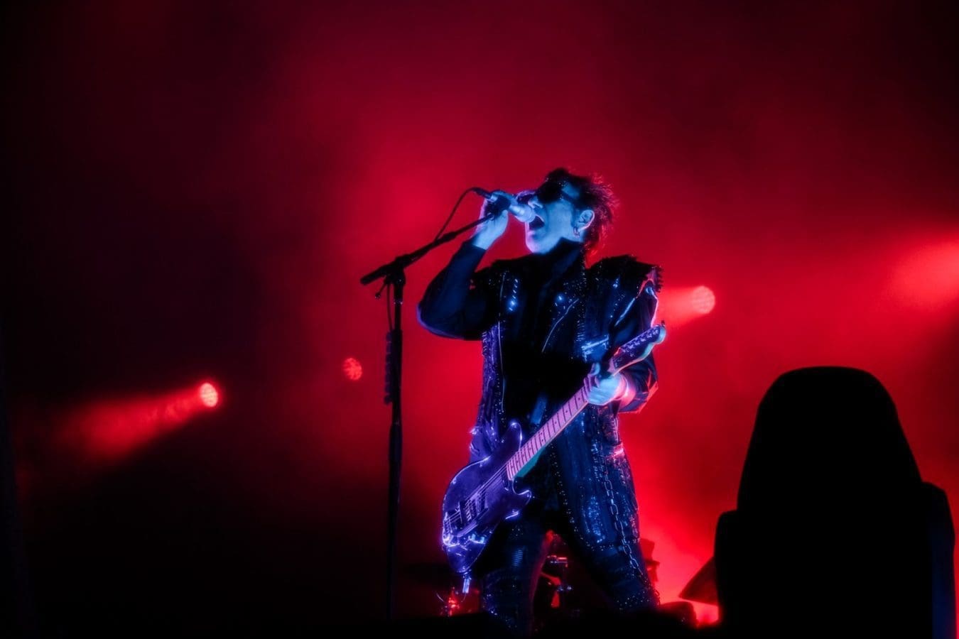 Tones On Tail at Cruel World 2024, photo by Lilly Duran