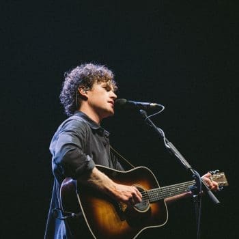 Vance Joy photo